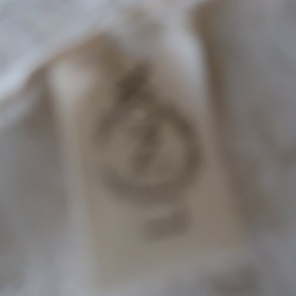 Lenox Opal Innocence 58" x 88" Oblong Tablecloth Champagne - Picture 5 of 7